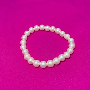 Handmade White Pearl Bracelet